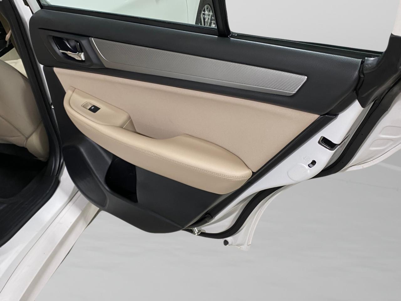 Subaru Legacy 2.5i Premium 2019