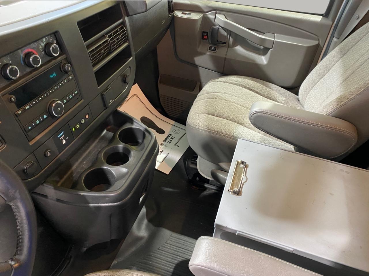 Chevrolet Express 2500 Cargo 2020