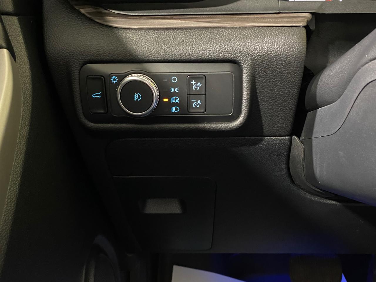 Ford Explorer Limited AWD 2021