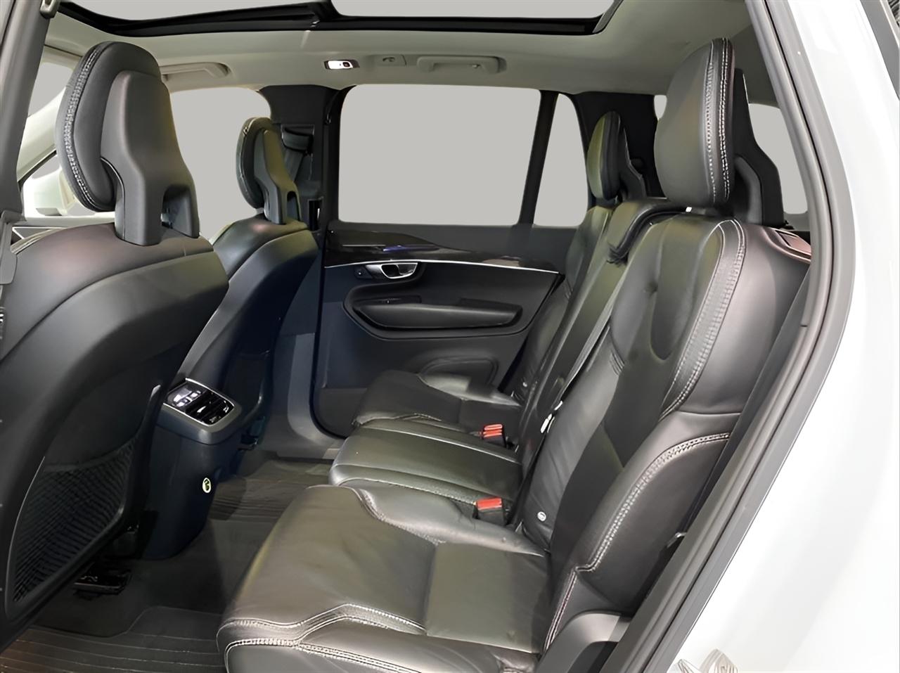 Volvo XC90 T6 Momentum AWD 2017