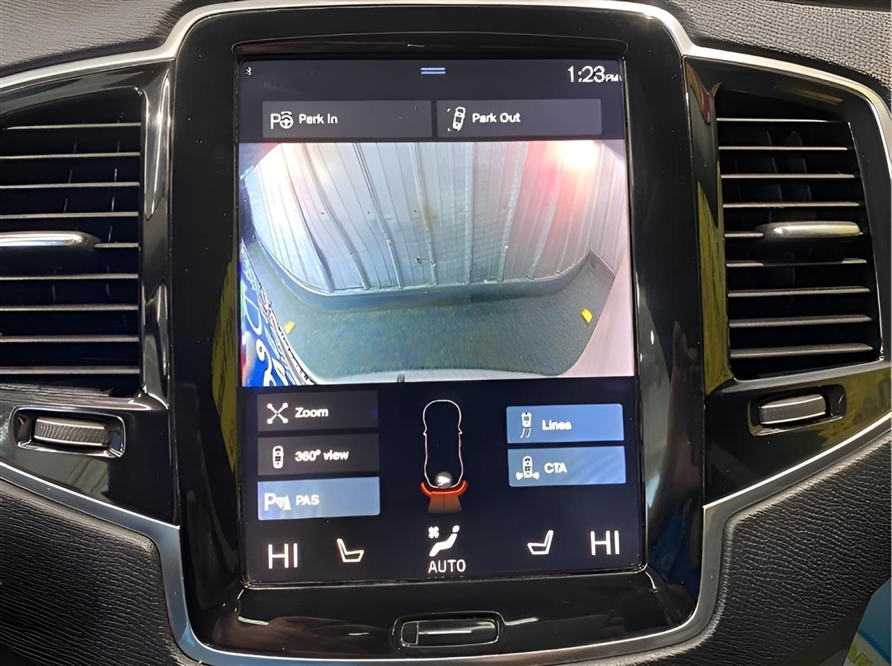 Volvo XC90 T6 Momentum AWD 2017
