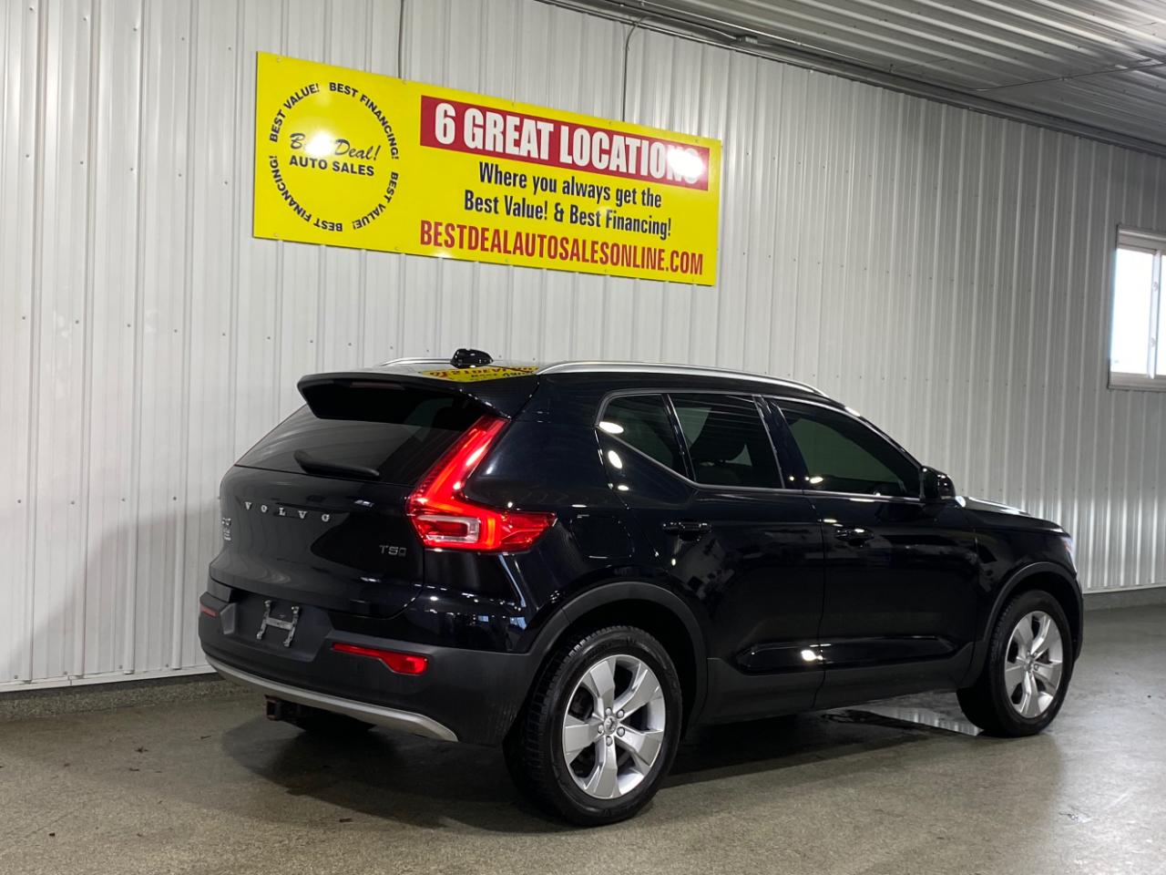 Volvo XC40 T5 Momentum AWD 2022