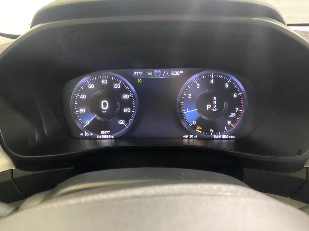 Volvo XC40 T5 Momentum AWD 2022