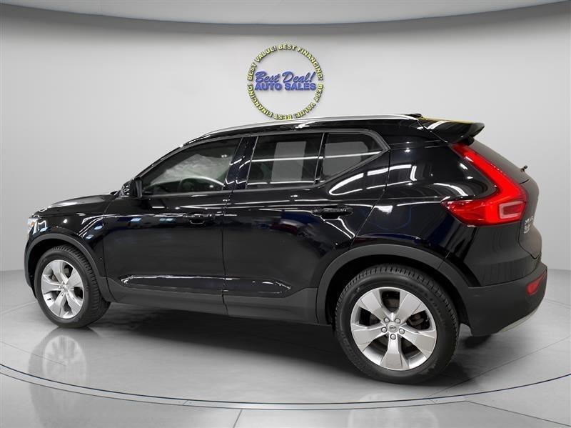 Volvo XC40 T5 Momentum AWD 2022