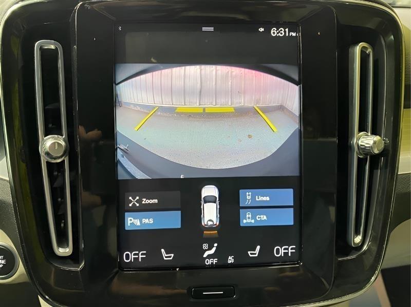 Volvo XC40 T5 Momentum AWD 2022