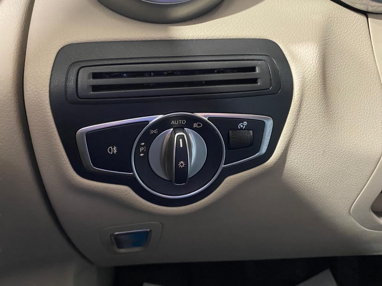 Mercedes-Benz GLC-Class GLC300 4MATIC 2018