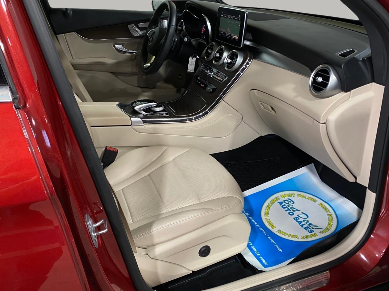 Mercedes-Benz GLC-Class GLC300 4MATIC 2018