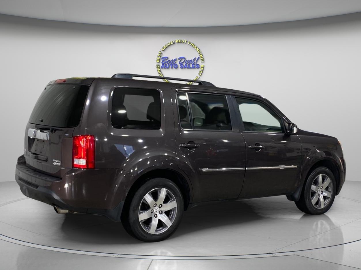 Honda Pilot Touring 4WD 5-Spd AT with DVD 2015