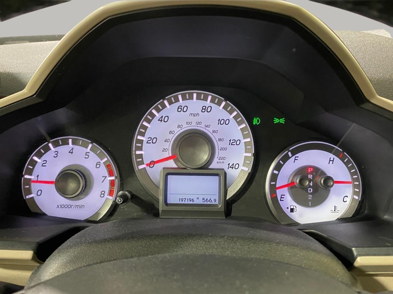 Honda Pilot Touring 4WD 5-Spd AT with DVD 2015