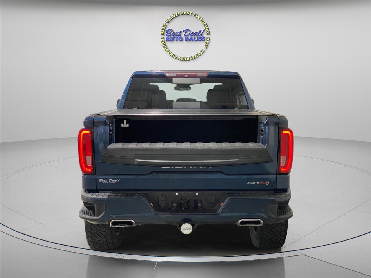 GMC Sierra 1500 AT4 Crew Cab Long Box 4WD 2019