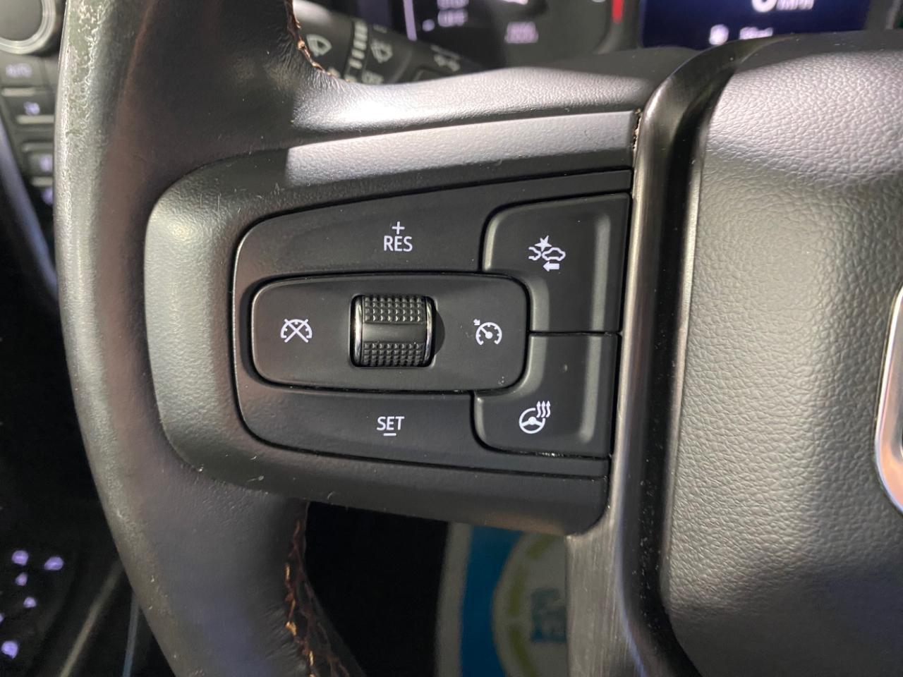 GMC Sierra 1500 AT4 Crew Cab Long Box 4WD 2019