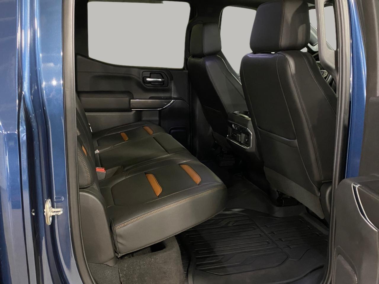 GMC Sierra 1500 AT4 Crew Cab Long Box 4WD 2019