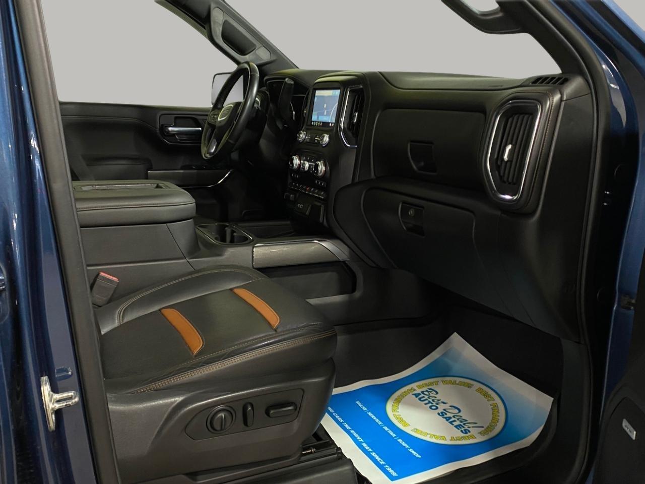 GMC Sierra 1500 AT4 Crew Cab Long Box 4WD 2019