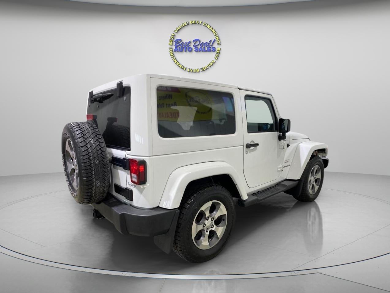 Jeep Wrangler Sahara 4WD 2017