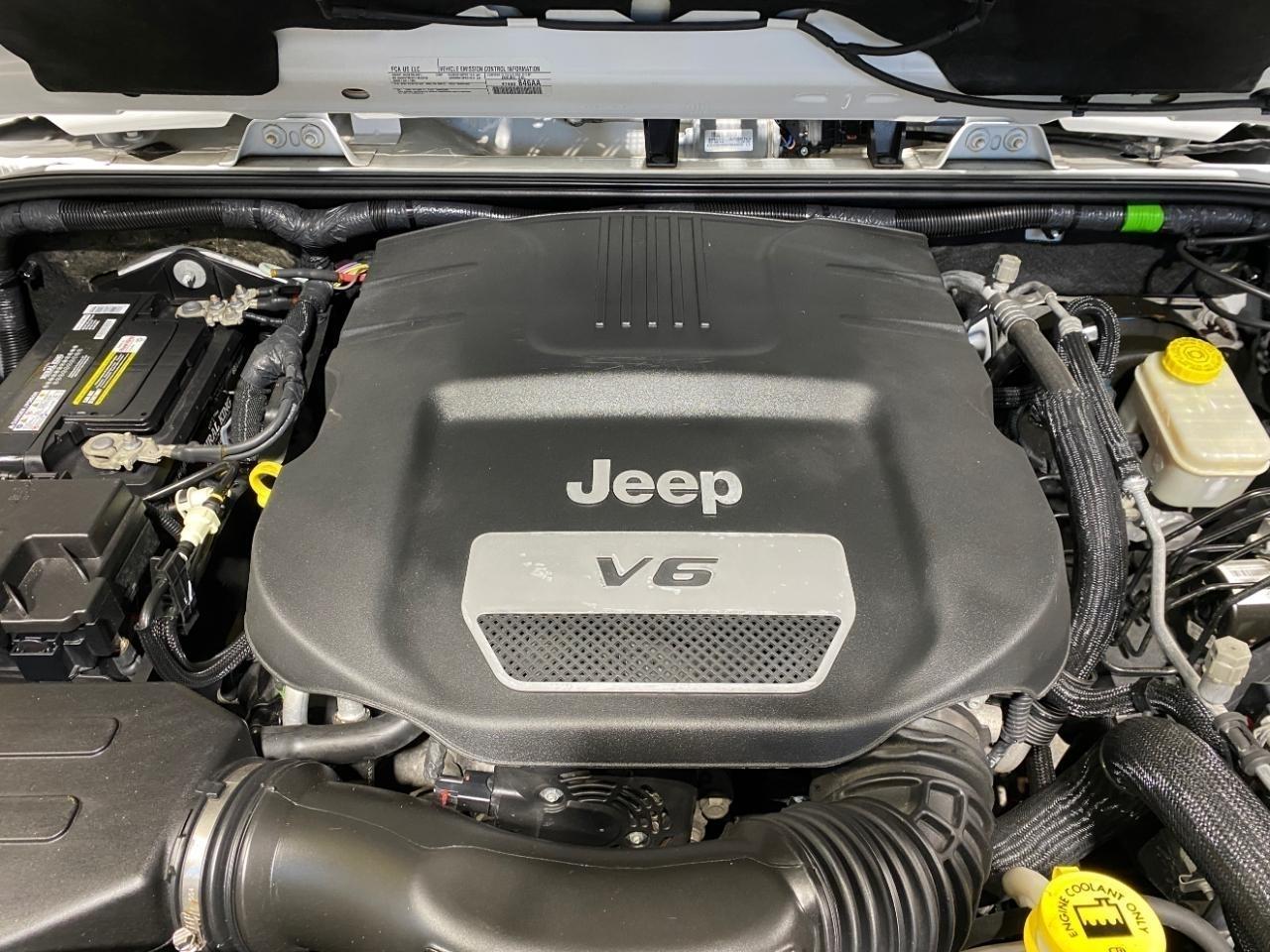 Jeep Wrangler Sahara 4WD 2017