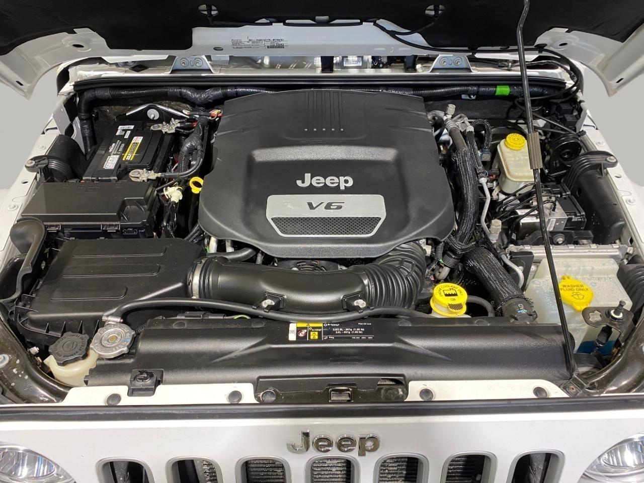 Jeep Wrangler Sahara 4WD 2017