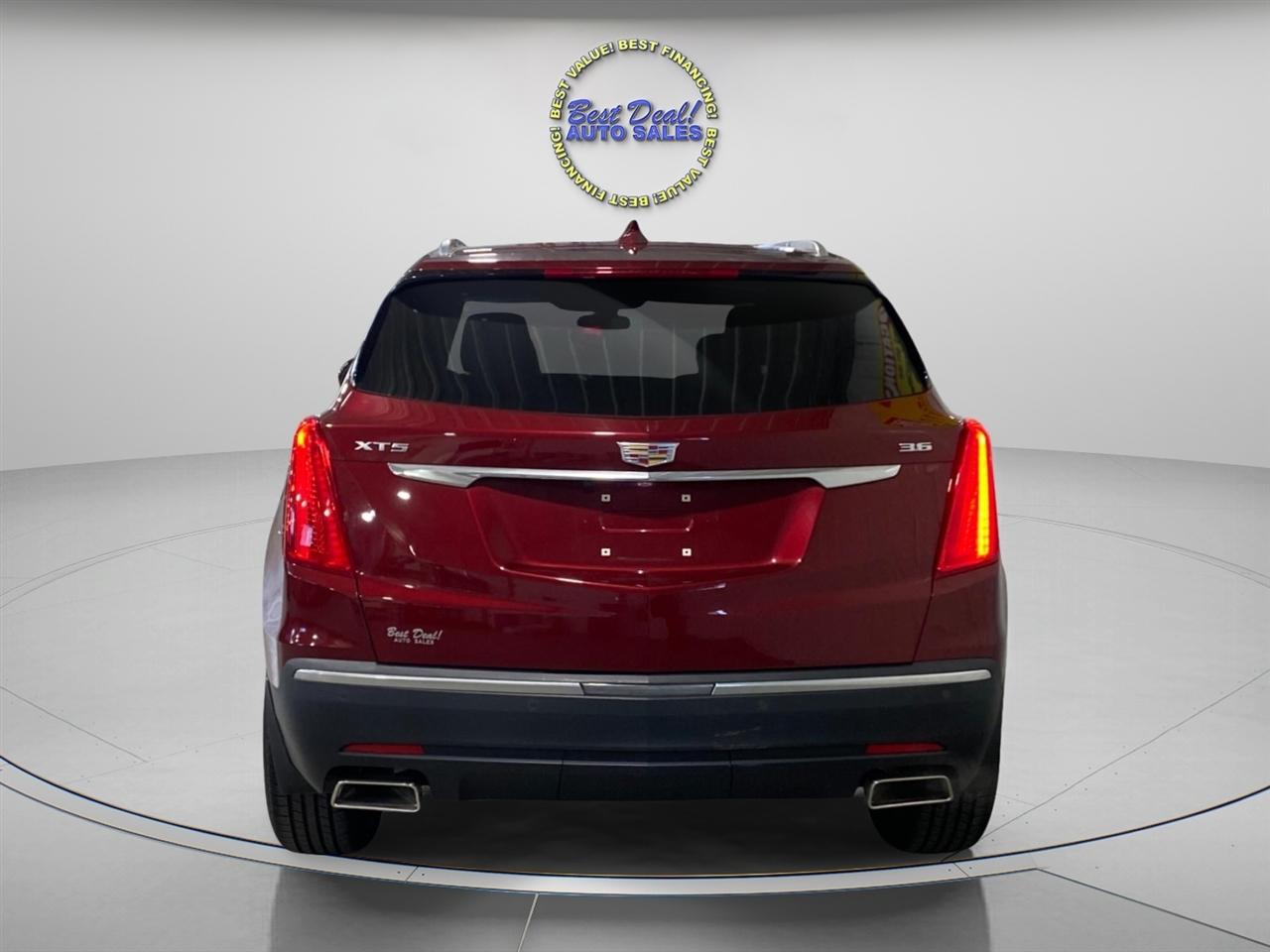 Cadillac XT5 Base 2018