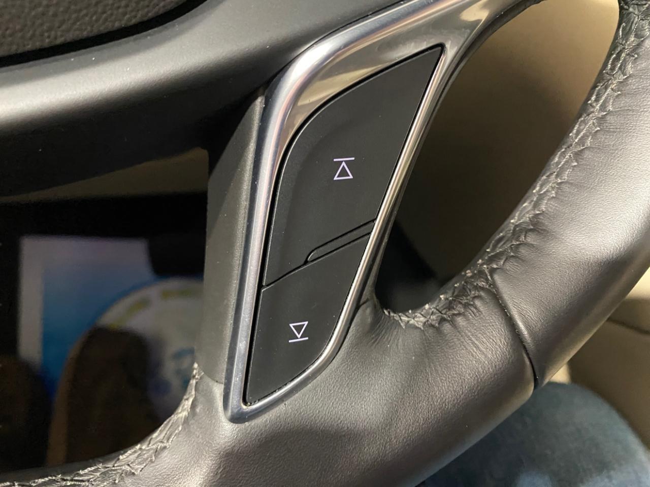 Cadillac XT5 Base 2018