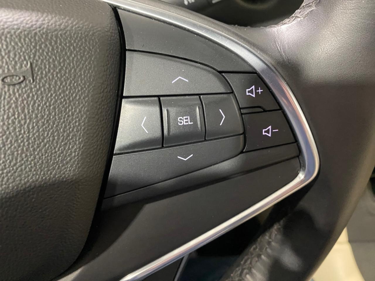 Cadillac XT5 Base 2018