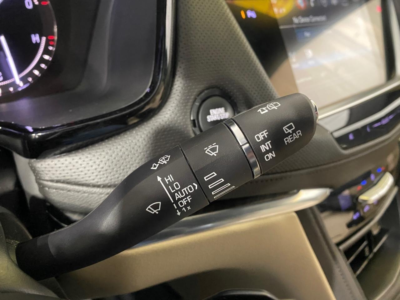 Cadillac XT5 Base 2018