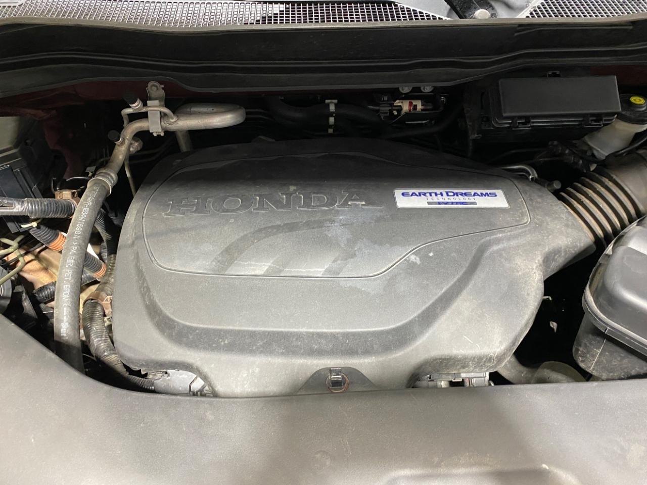 Honda Pilot EX-L w/Navigation and RES AWD 2019