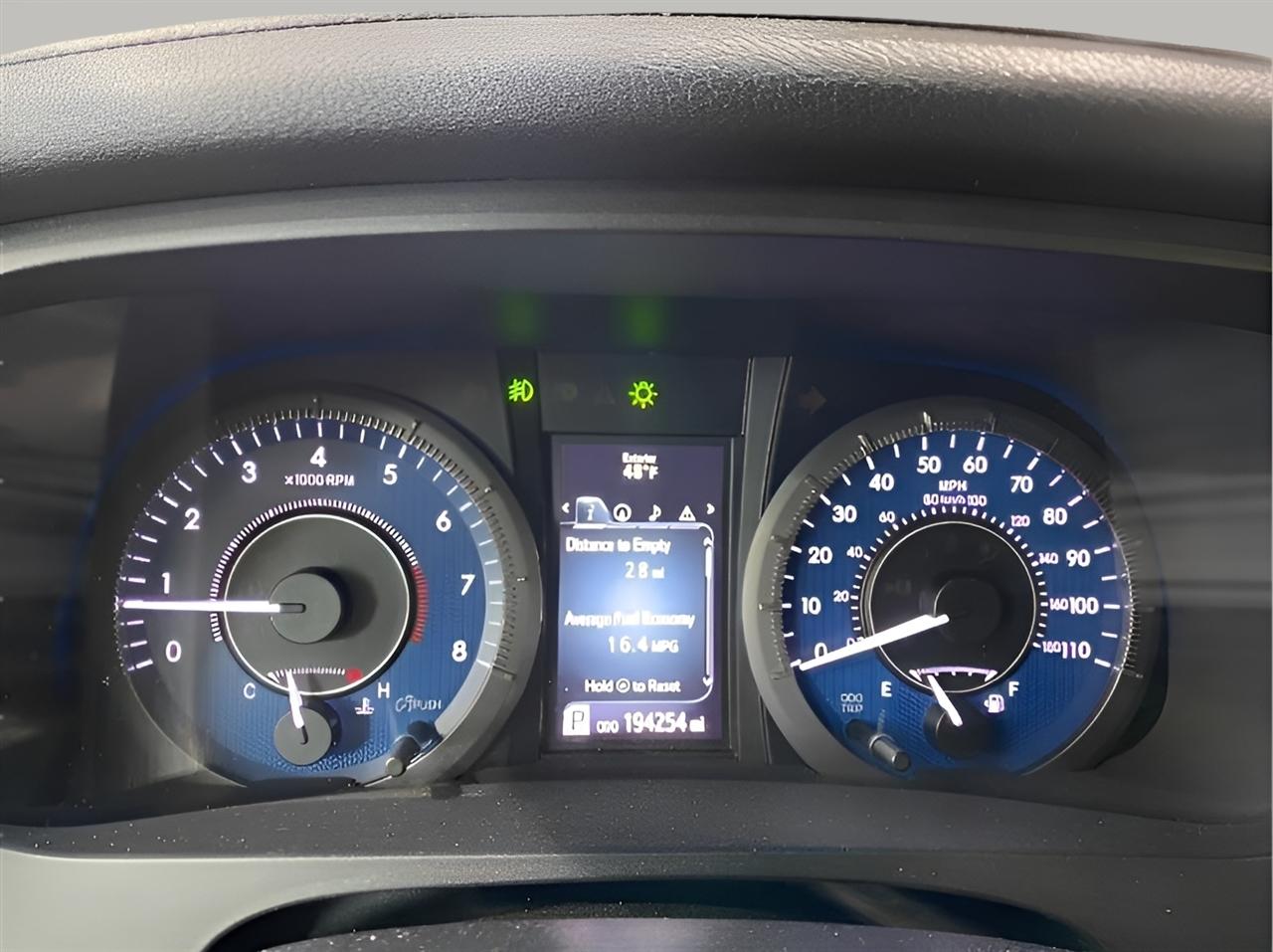 Toyota Sienna XLE AWD 7-Passenger V6 2015