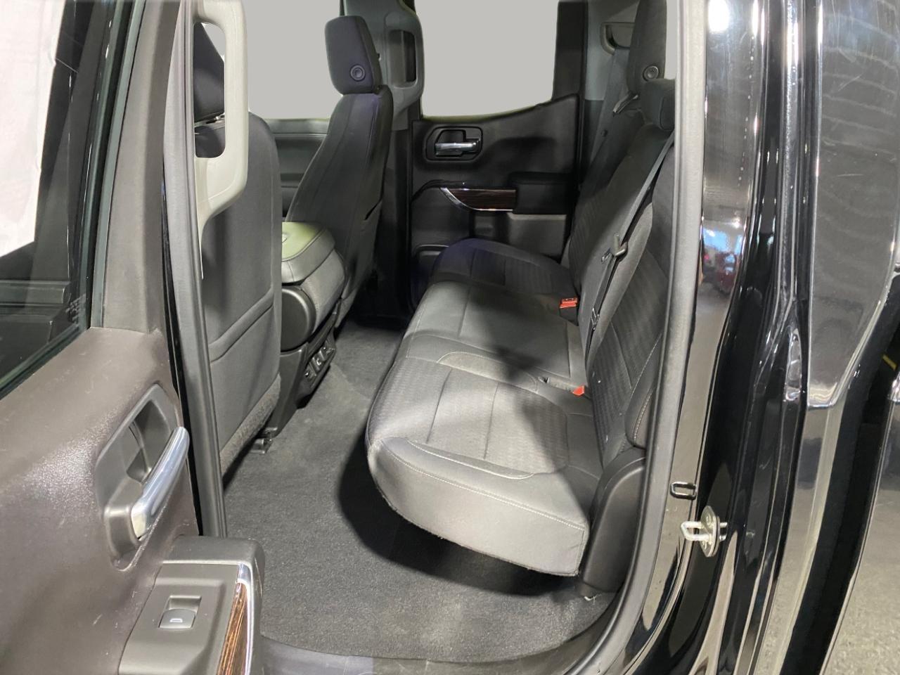 GMC Sierra 1500 Elevation Double Cab 4WD 2021