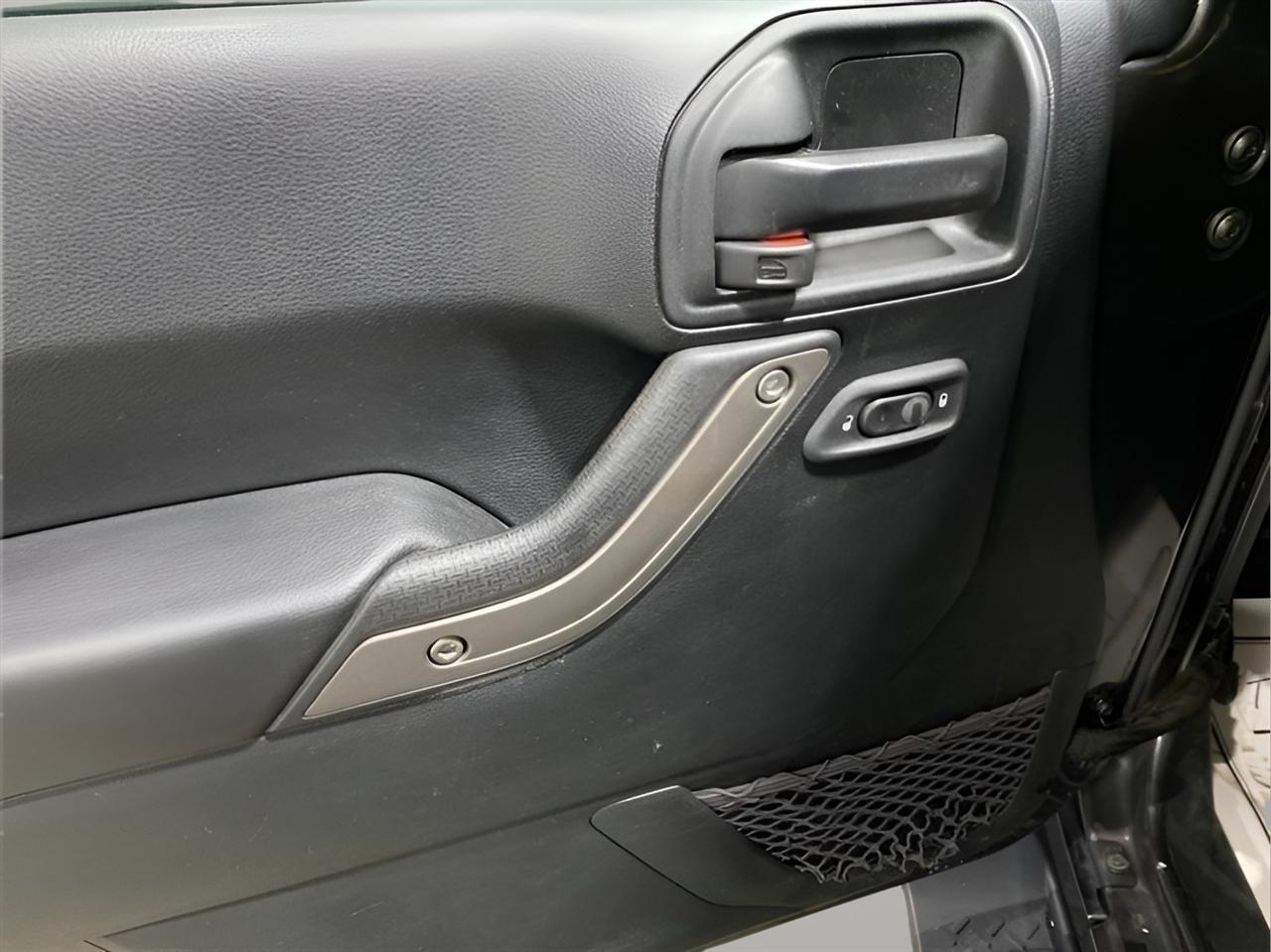 2018 Jeep Wrangler JK Unlimited Sport S - Photo 7