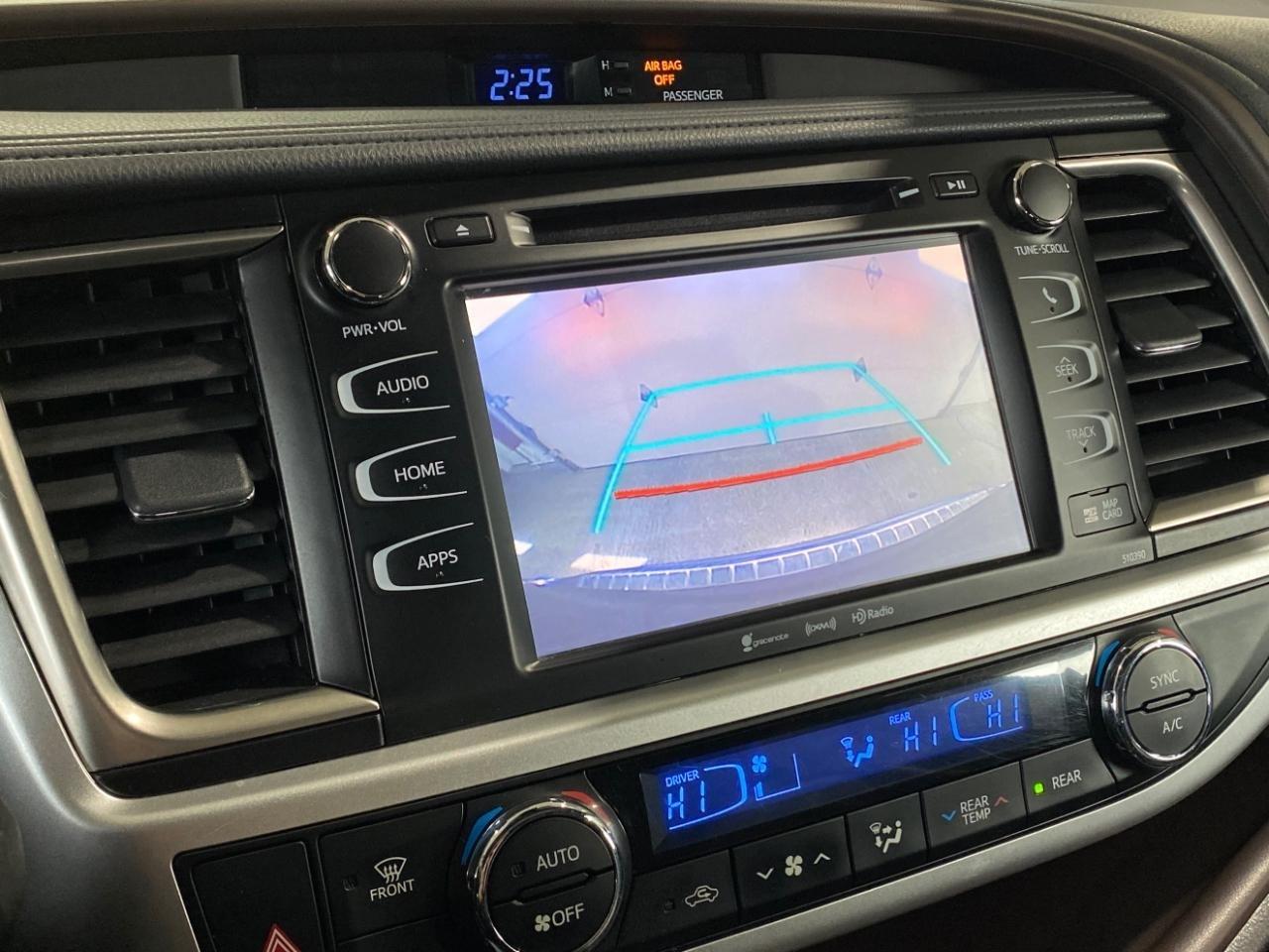 Toyota Highlander XLE AWD V6 2019