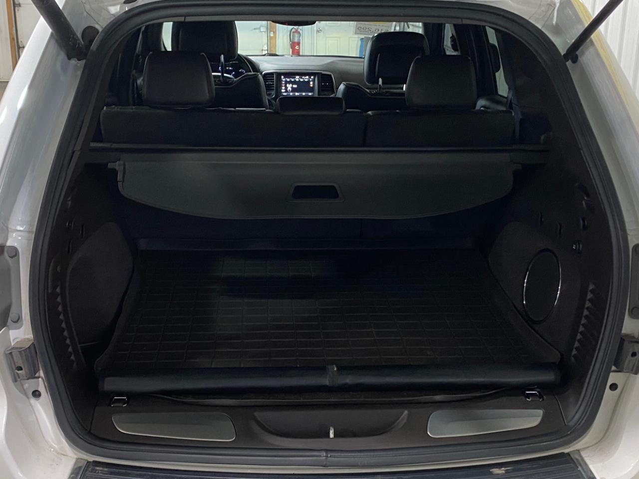 Jeep Grand Cherokee Overland 4WD 2018