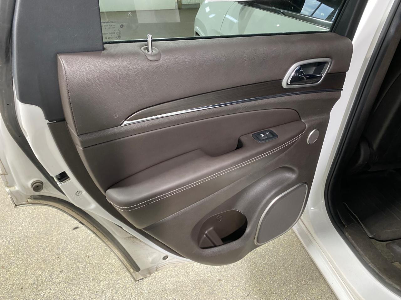 Jeep Grand Cherokee Overland 4WD 2018