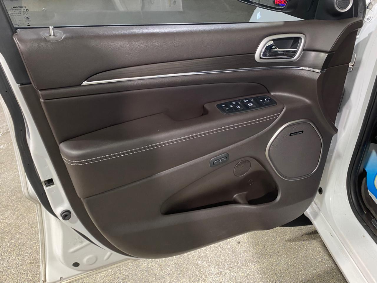 Jeep Grand Cherokee Overland 4WD 2018