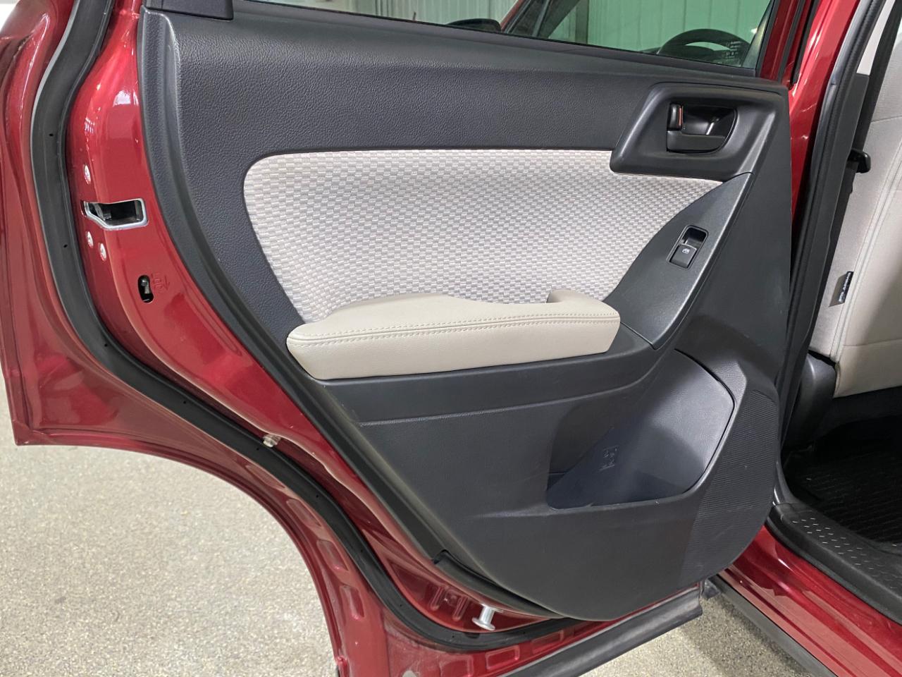 Subaru Forester 2.5i Premium PZEV CVT 2018