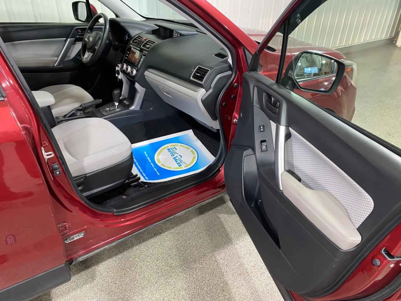 Subaru Forester 2.5i Premium PZEV CVT 2018