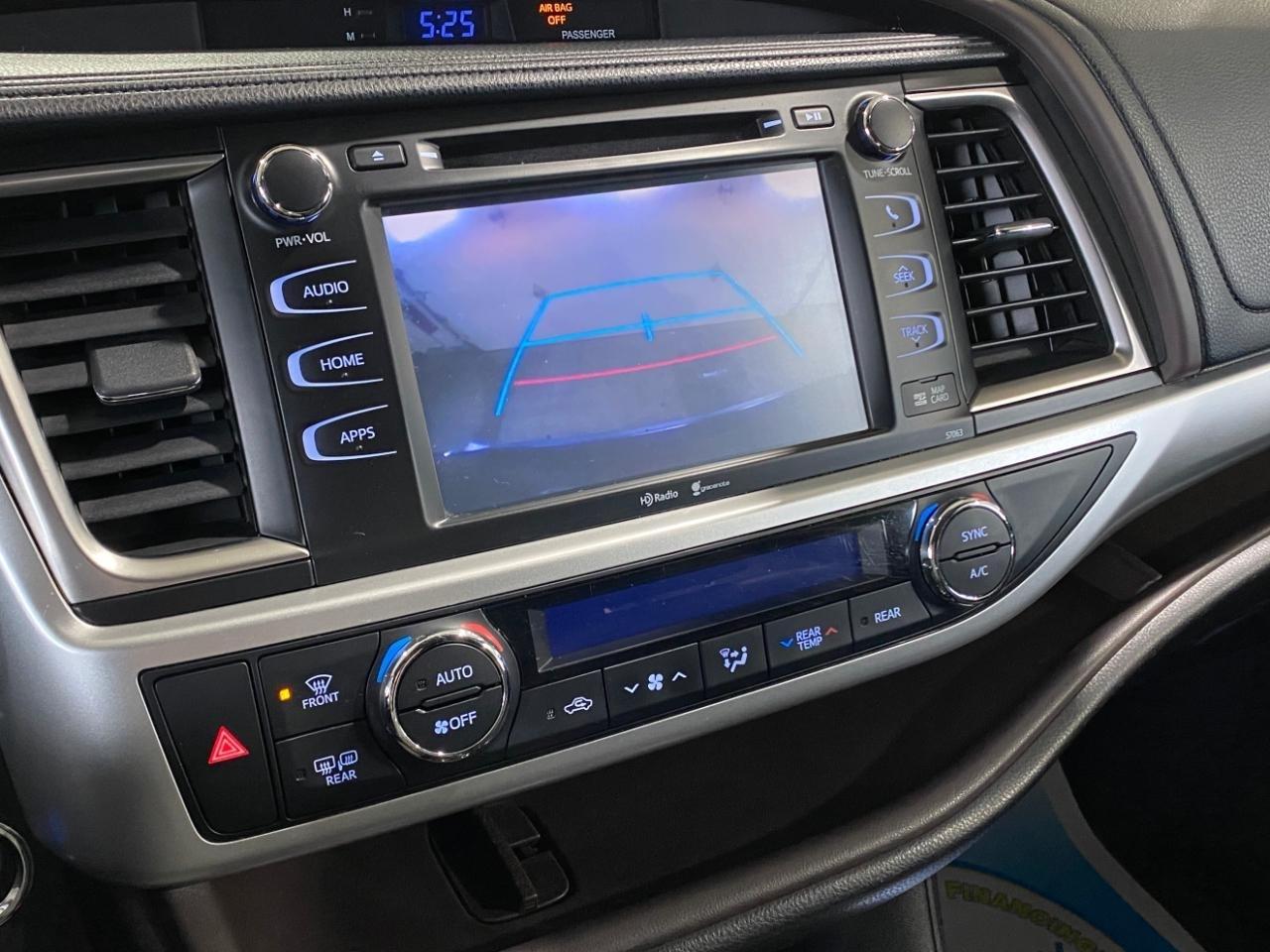 Toyota Highlander  2015