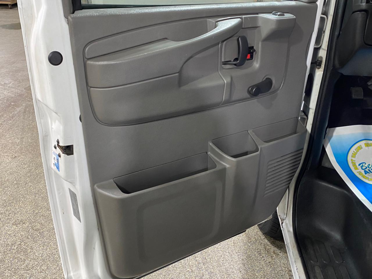 Chevrolet Express 1500 Cargo 2012