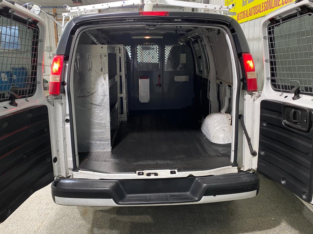 Chevrolet Express 1500 Cargo 2012