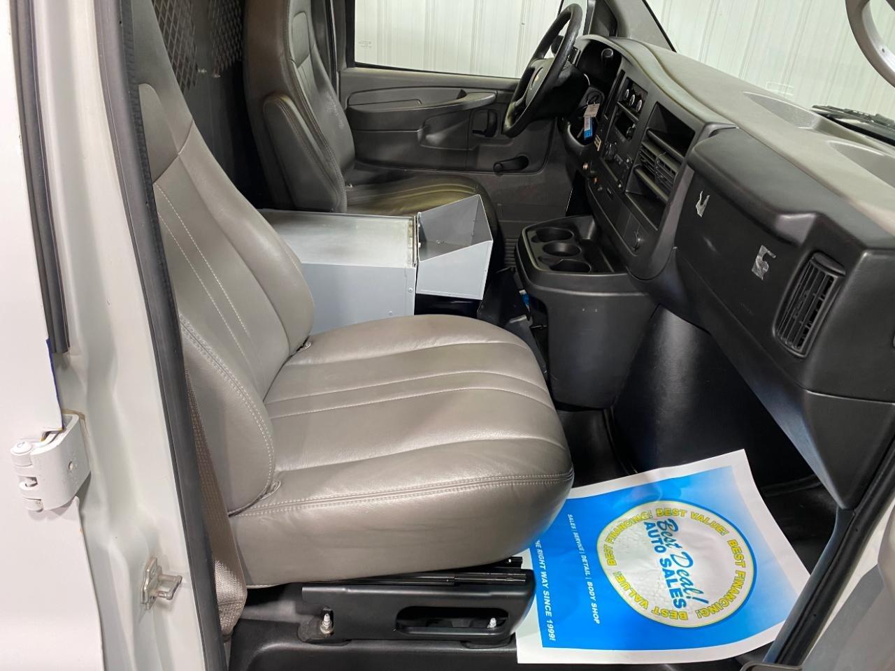 Chevrolet Express 1500 Cargo 2012