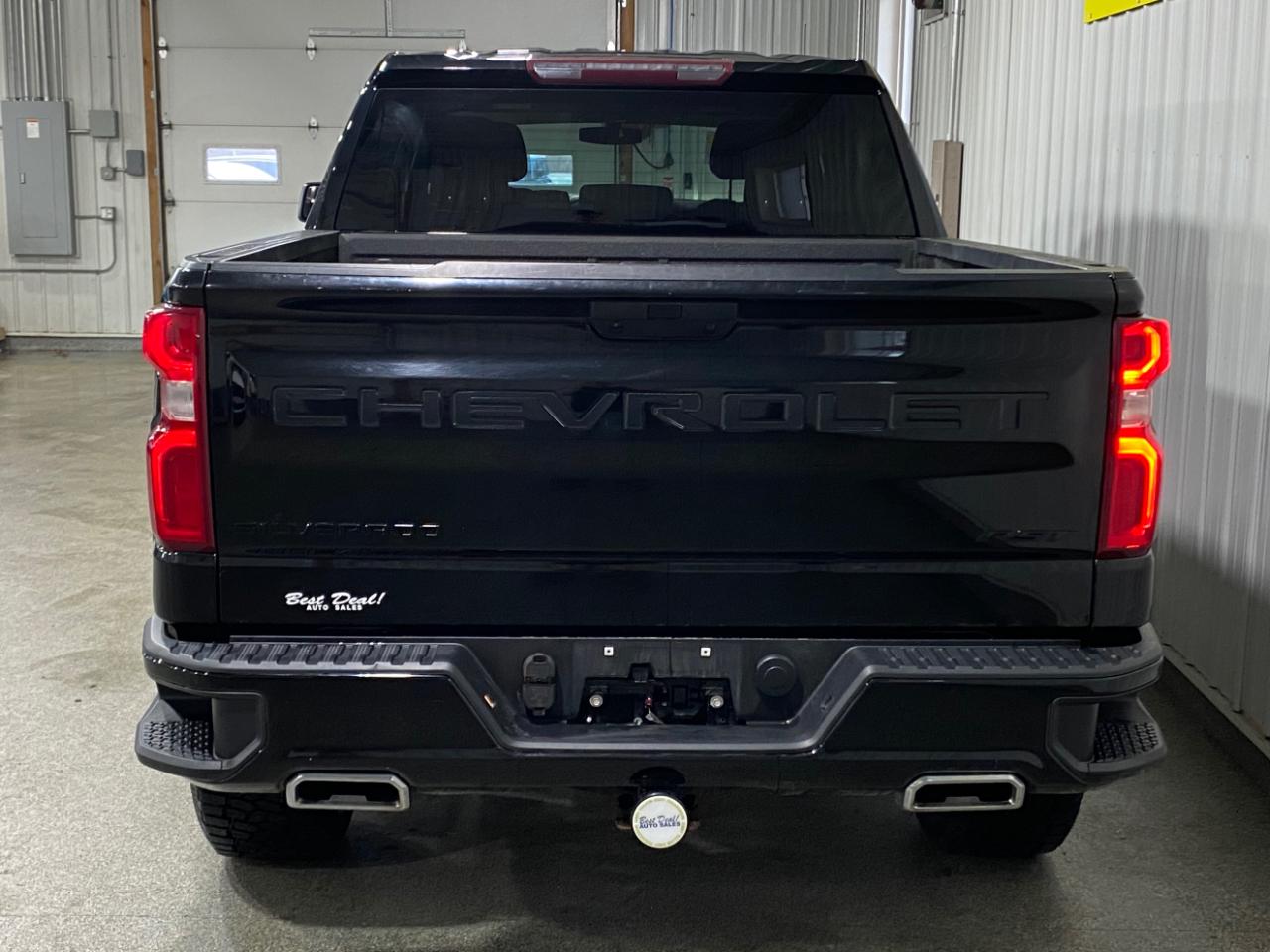 Chevrolet Silverado 1500 RST Crew Cab Long Box 4WD 2020