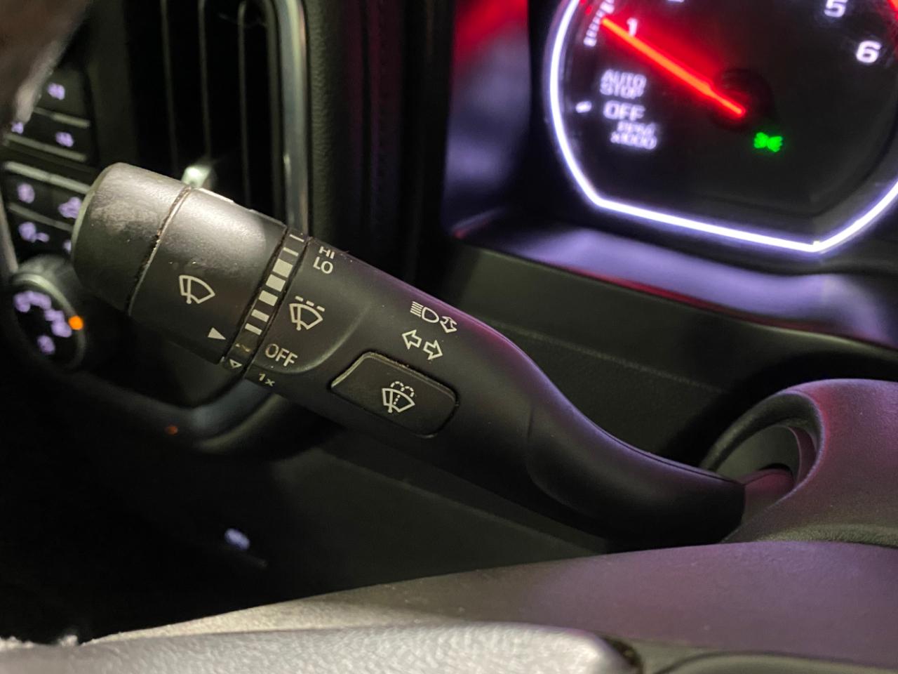 Chevrolet Silverado 1500 RST Crew Cab Long Box 4WD 2020