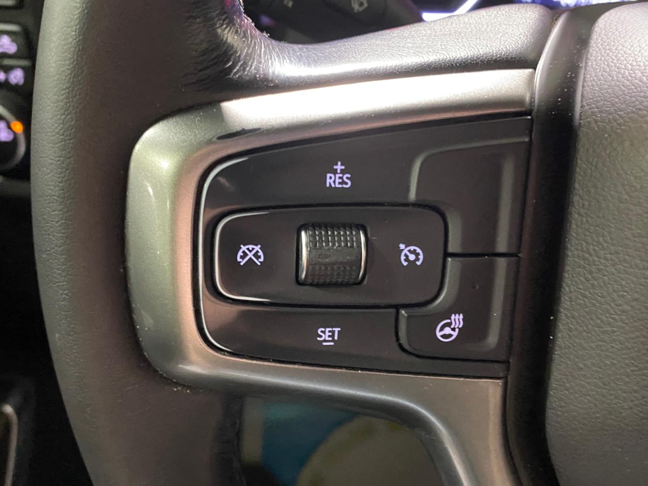 Chevrolet Silverado 1500 RST Crew Cab Long Box 4WD 2020