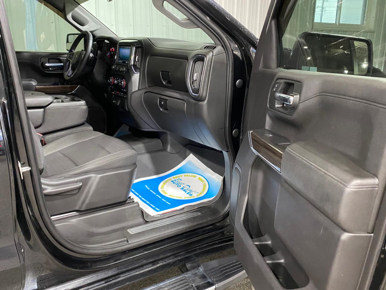 Chevrolet Silverado 1500 RST Crew Cab Long Box 4WD 2020