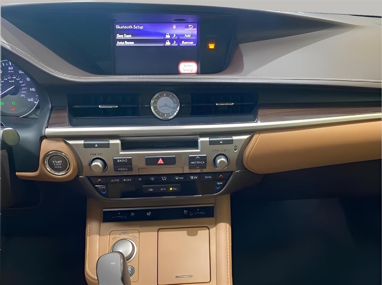 Lexus ES 350  2018