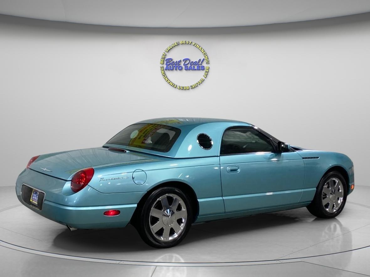 Ford Thunderbird Deluxe 2002