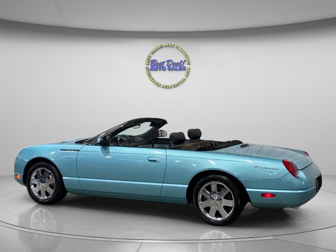 Ford Thunderbird Deluxe 2002