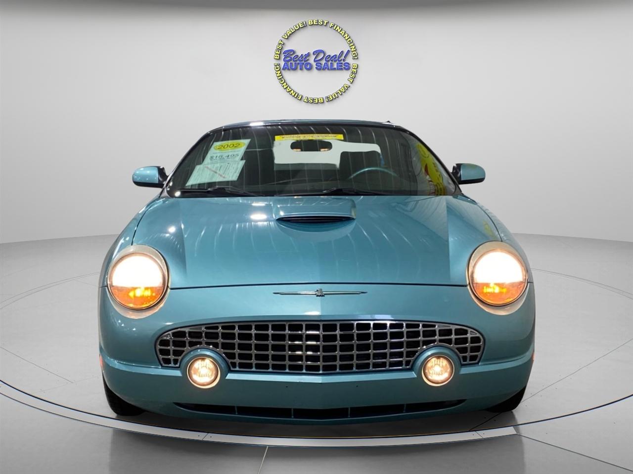 Ford Thunderbird Deluxe 2002