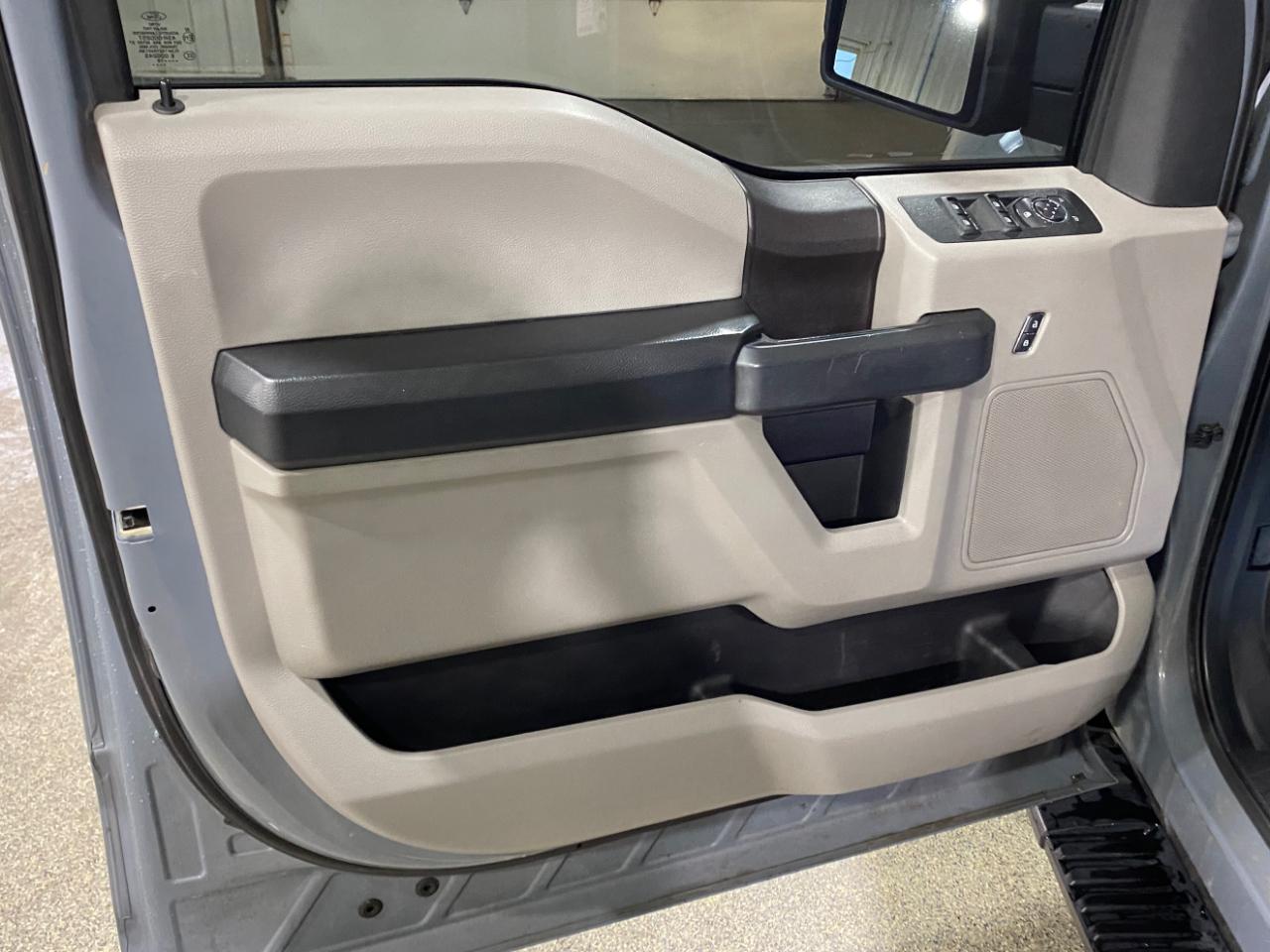 Ford F-150 King-Ranch SuperCrew 5.5-ft. 4WD 2019