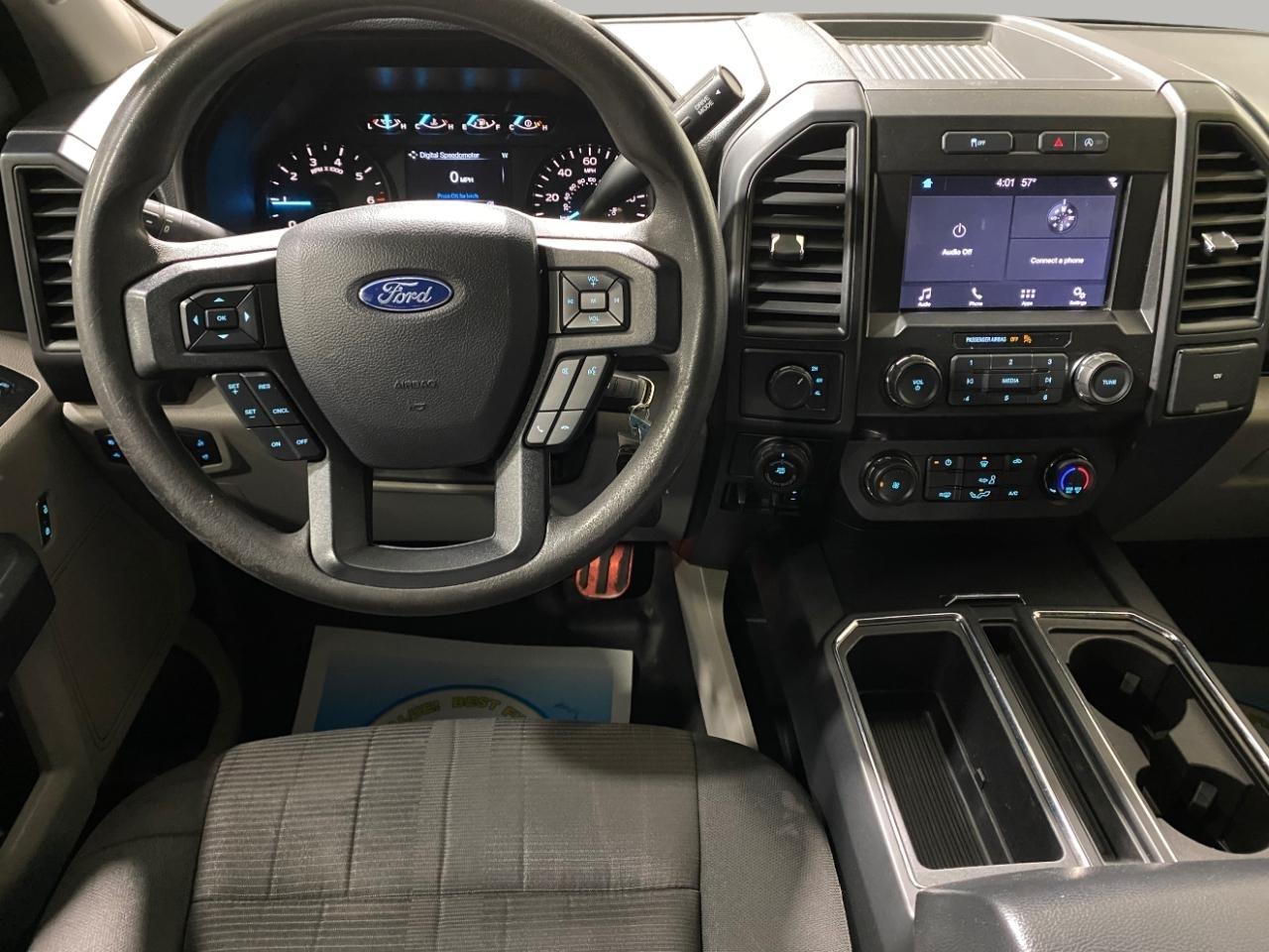 Ford F-150 XL SuperCrew Short Bed 4WD 2019