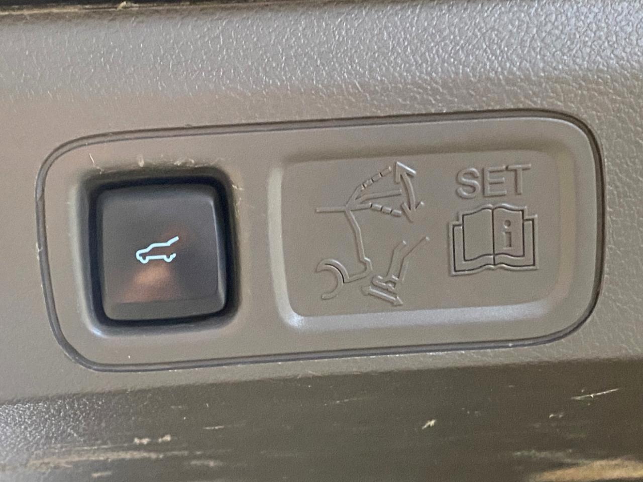 Ford Expedition XLT 4WD 2020