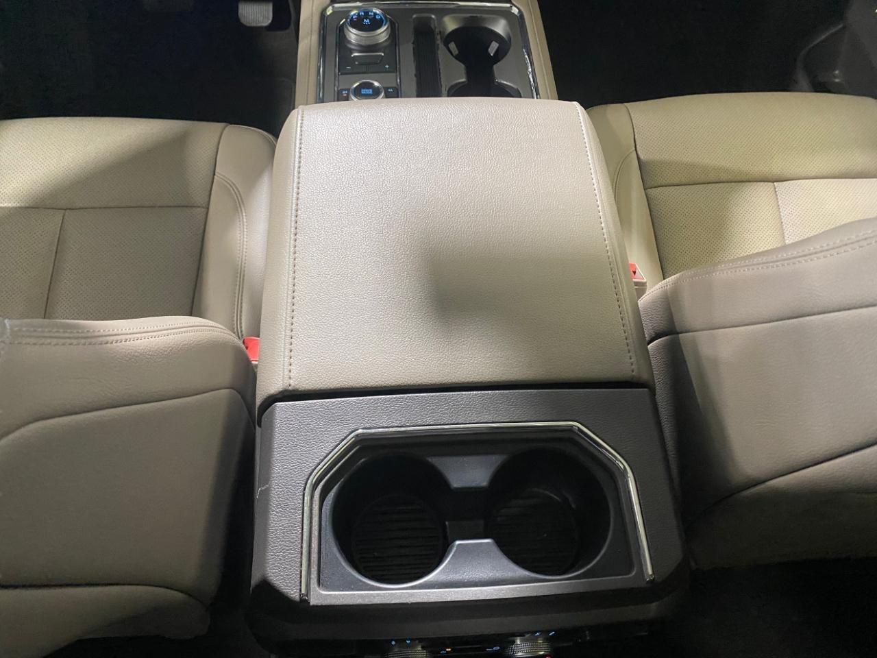 Ford Expedition XLT 4WD 2020